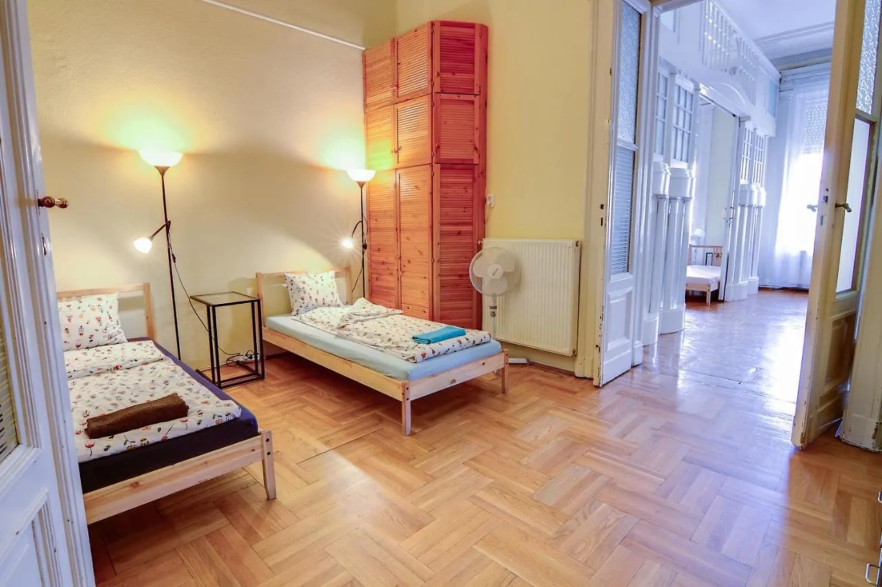 Pal'S Hostel And Apartments Budapest Ungarn