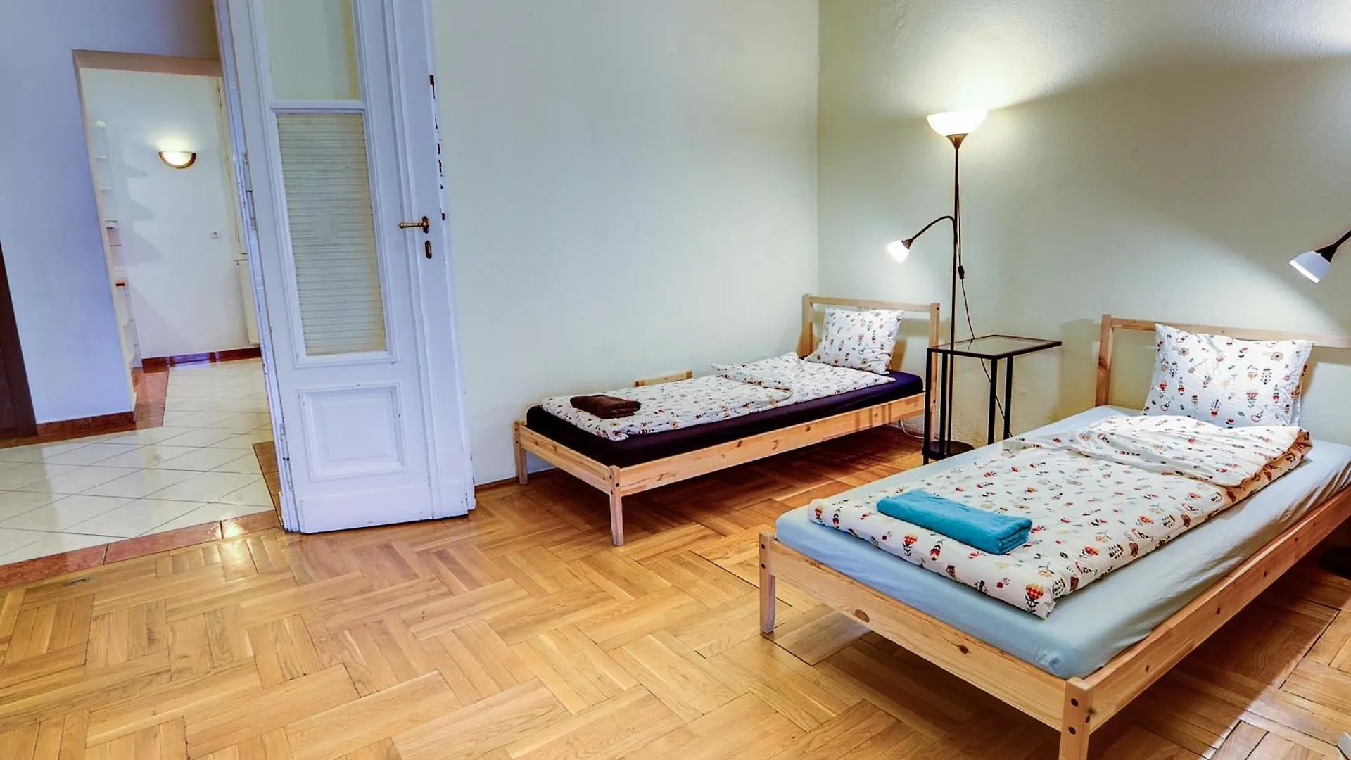 Pal'S Hostel And Apartments Budapest 0*,