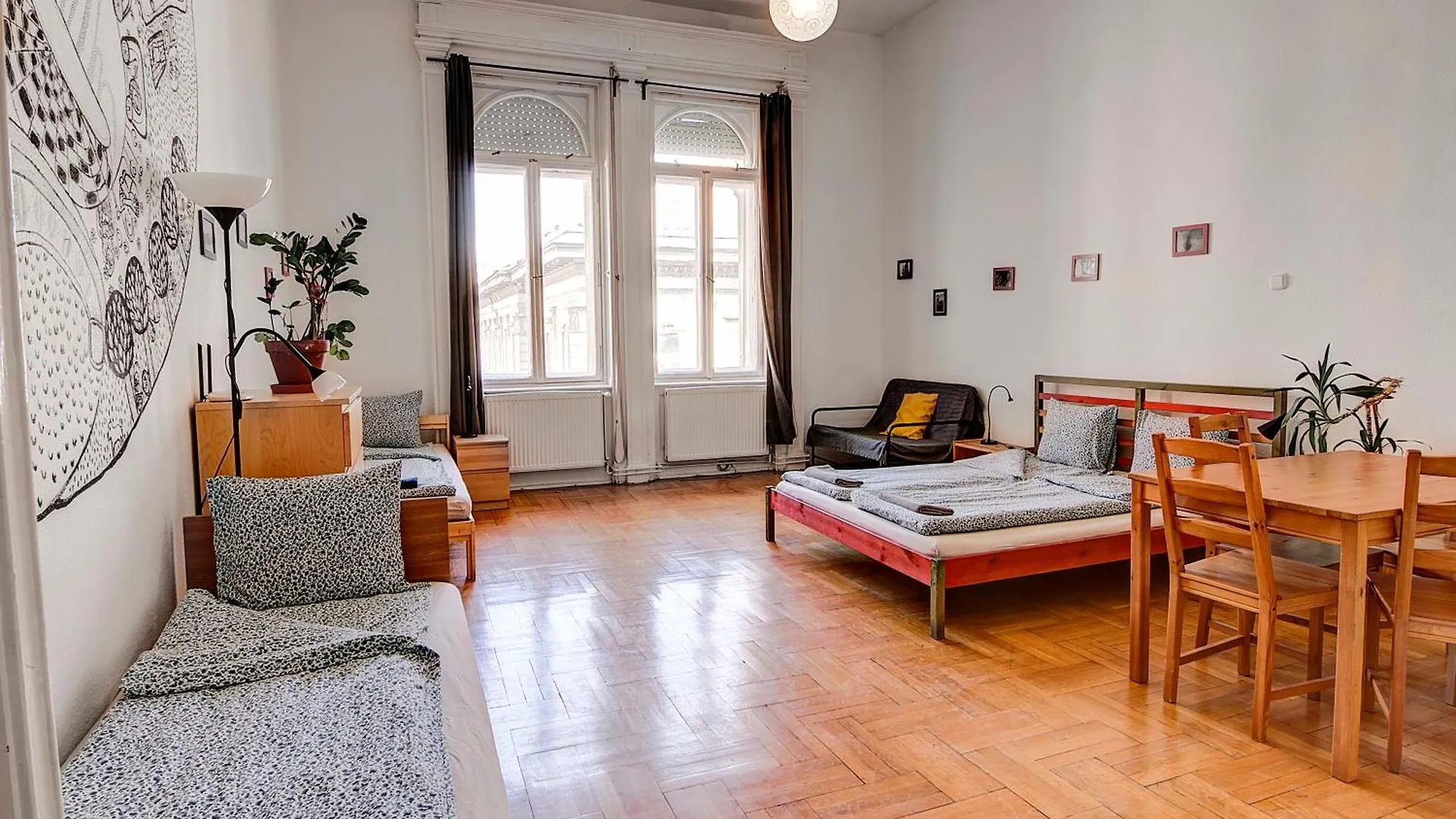 Pal'S Hostel And Apartments Budapest
