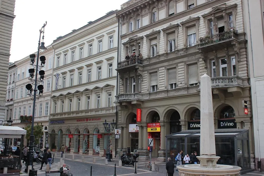 Pal'S Hostel And Apartments Budapest